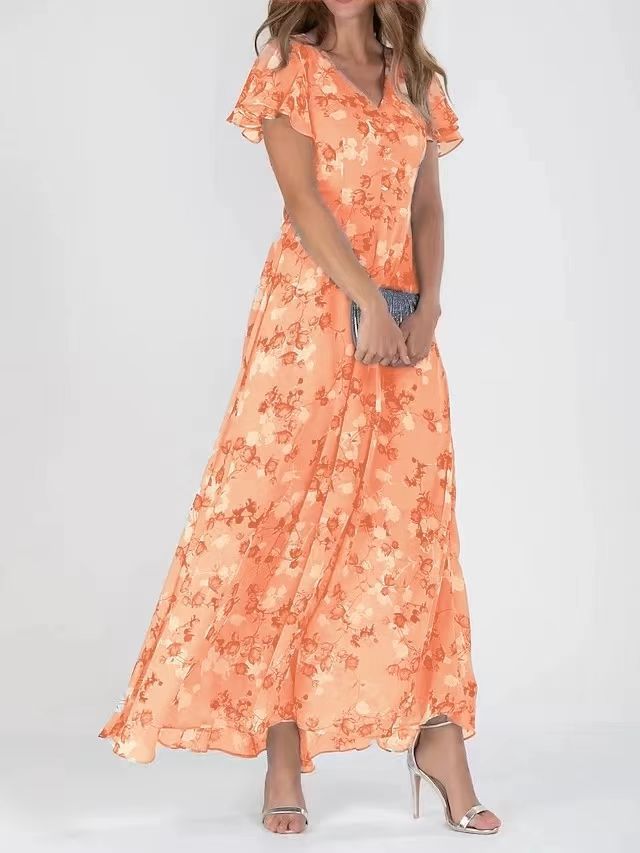 Kleid mit V-Ausschnitt und enger Taille