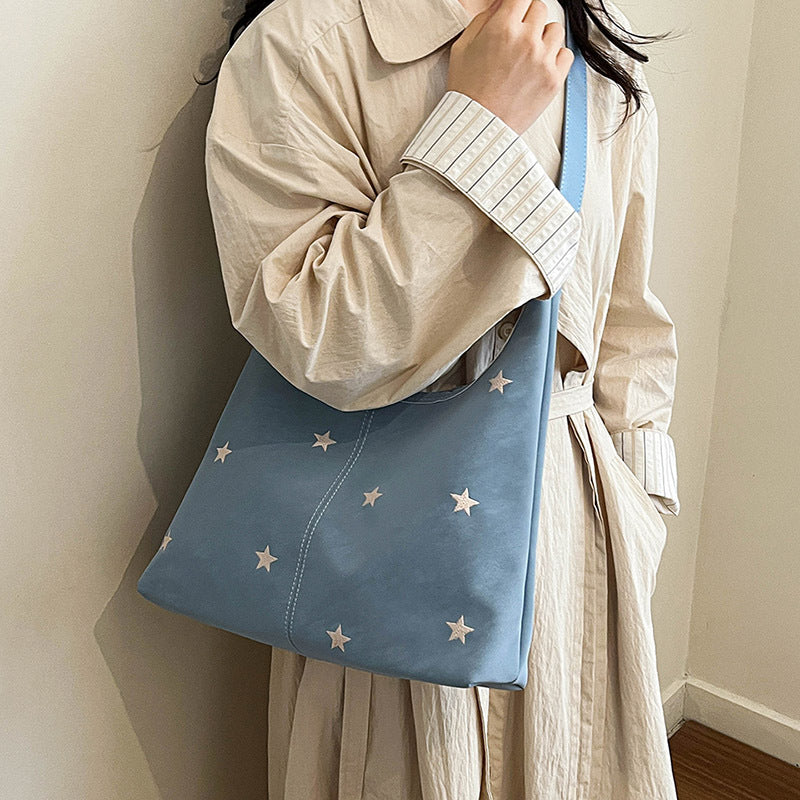 Korean Style Single Shoulder Bucket Bag with Star Embroidery