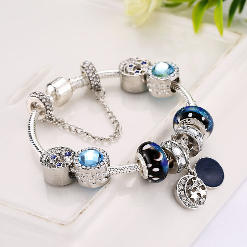 Blauer Sternenhimmel Charms Armband mit Mond- & Sternanhänger (19cm)