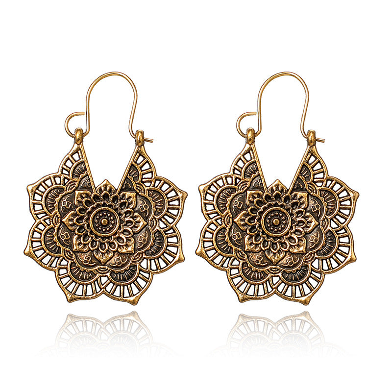 Vintage-Ohrhänger mit Silber-Mandala-Blumen-Design