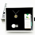 Geschenkbox - Aromakette Weißgold - Planet Jovian Gold (Goldgelb) + Purify Ölmischung