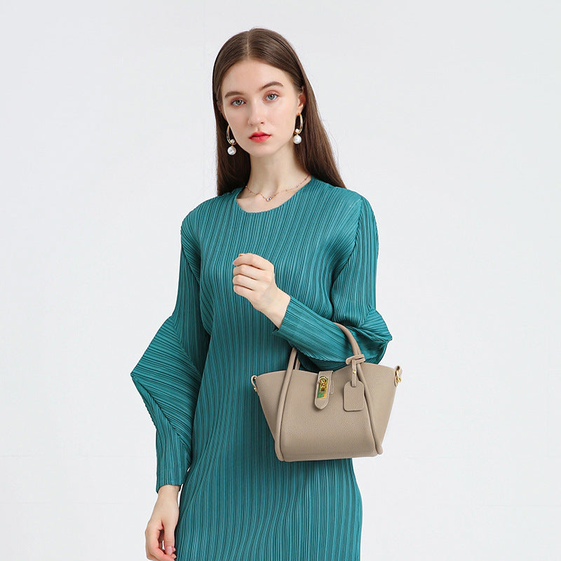 Beige Damenhandtasche aus echtem Leder – stylische Beuteltasche mit Henkel und Crossbody-Riemen