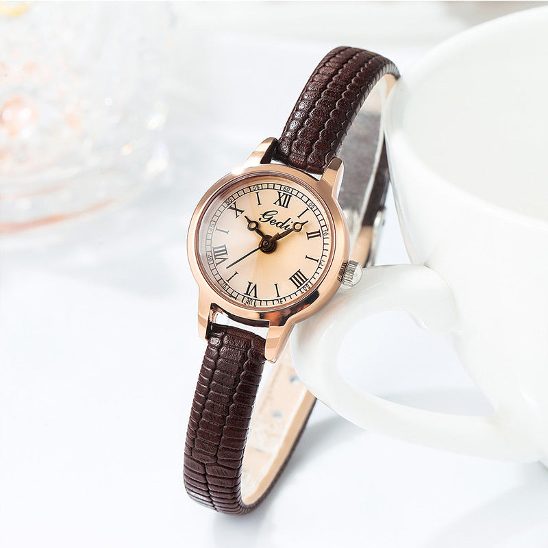 Kaffeeschalenfarbener Kaffeetablett-Kaffeeband Zarte Damenuhr – 20 mm Zifferblatt mit römischen Ziffern, Lederarmband