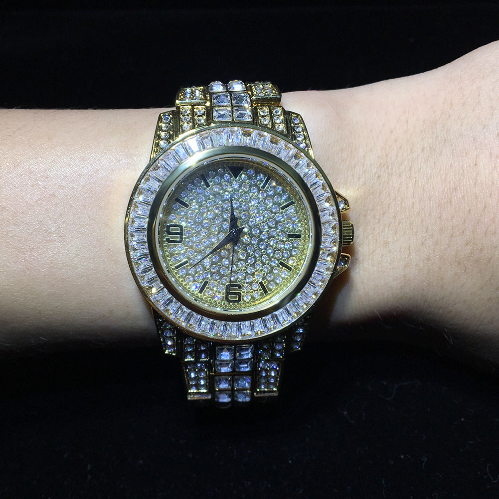 Hip Hop Diamond Mens Watch Round Dial Quartz